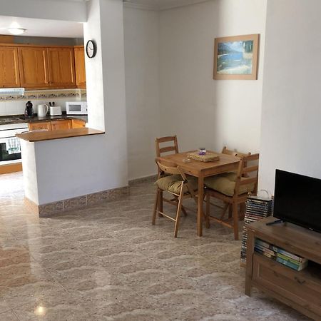 Torrevieja, La Torreta Ground Floor Apartment With Large Private Patio Garden Εξωτερικό φωτογραφία